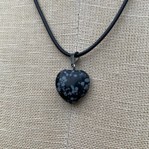 Handmade Heart Speckled Stone Amulet Necklace - Picture 8 of 10